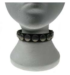 Collar Cuero Remaches Redondos